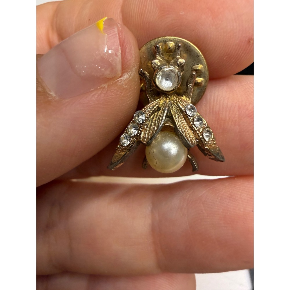 Gold Tone Bee Lapel Pin Rhinestone Faux Pearl Insect Brooch Tie Tack